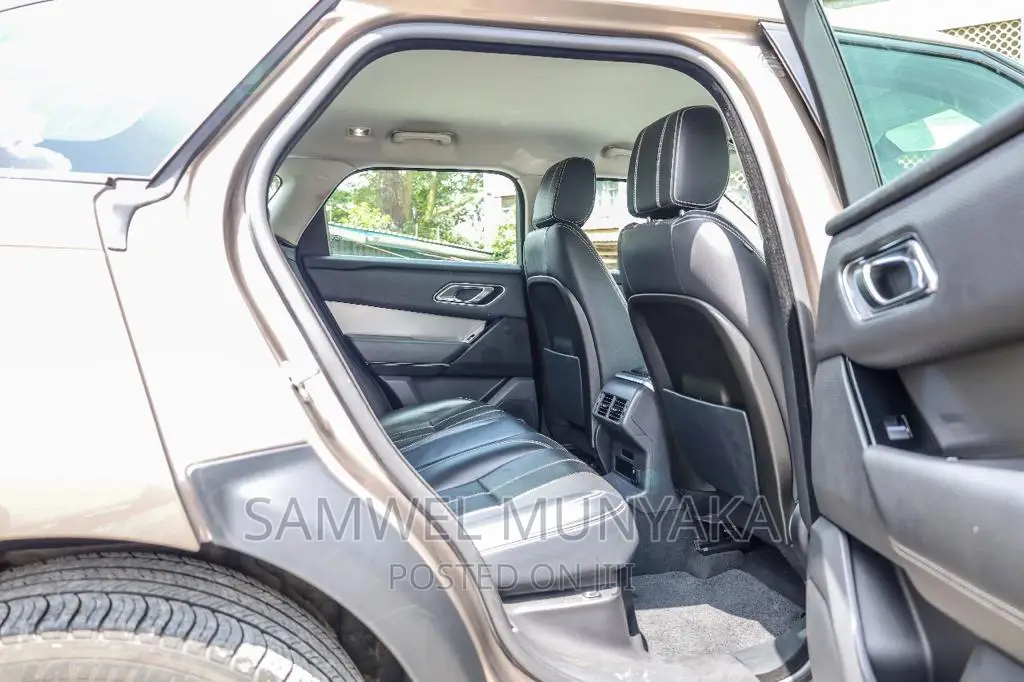 Land Rover Range Rover Velar 2017 Brown