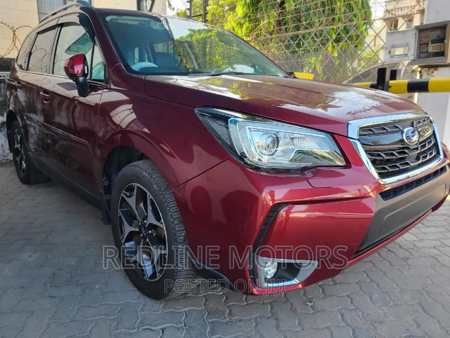 Subaru Forester 2.0XT Touring AWD 2016 Red