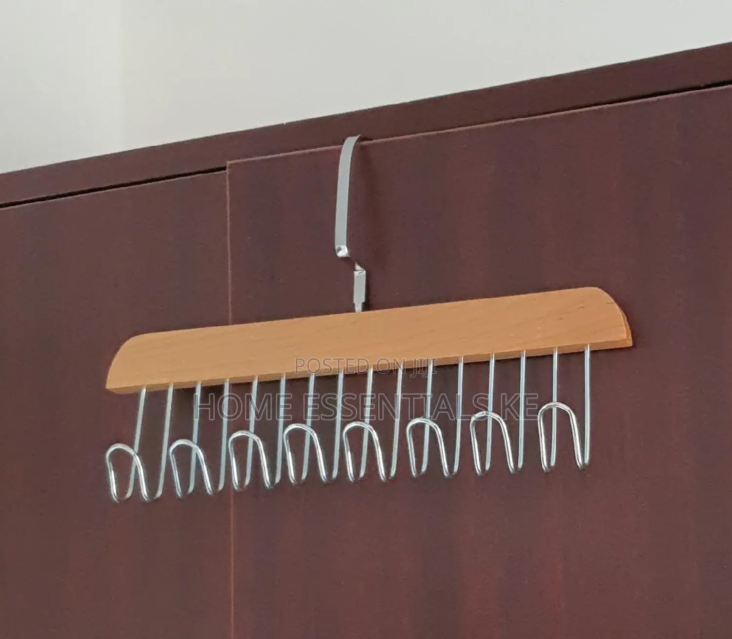 Wooden Plank 8 Hook Hanger for Bras,Tie,Pants