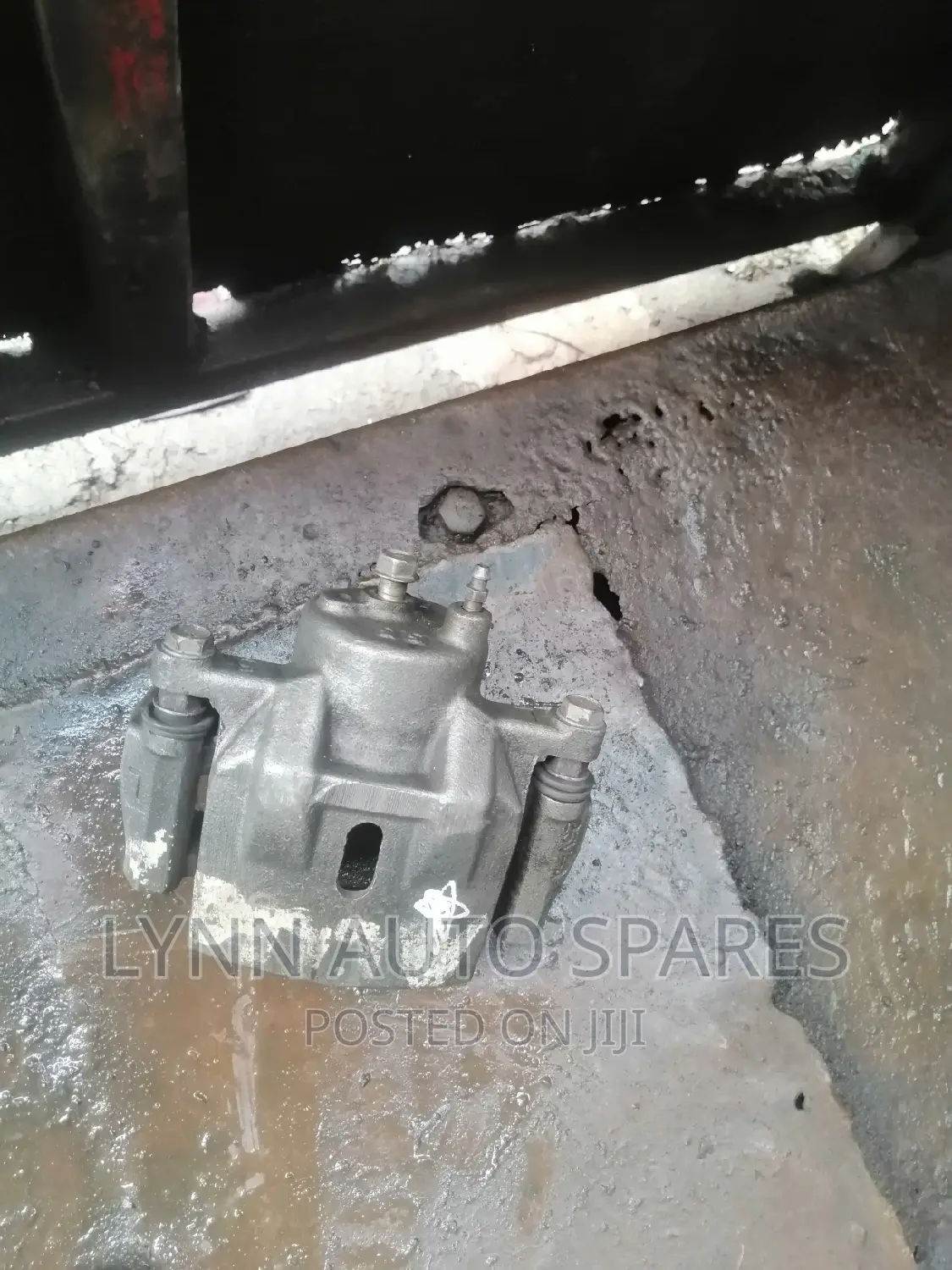 Toyota Allion 240 Rear Brake Caliper