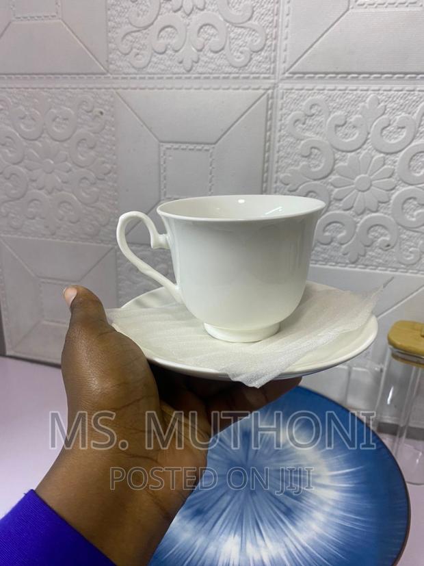 Quality Cup and Saucer Set - thumbnail 3