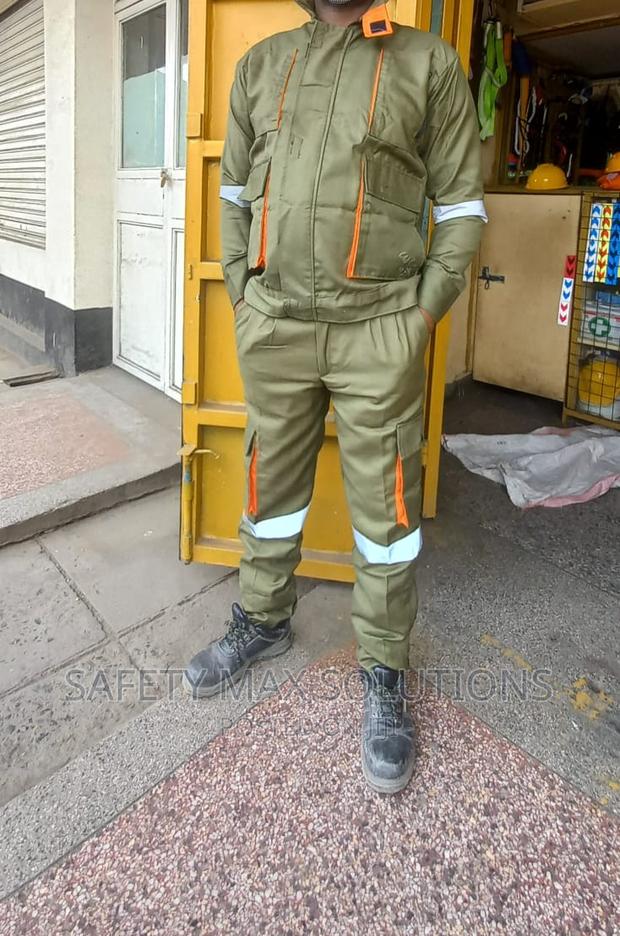 Twill Cargo Suit/Two Piece Suit - main view