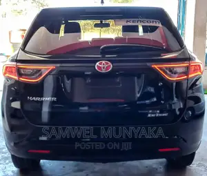 Toyota Harrier 2.0 4WD 2015 Black