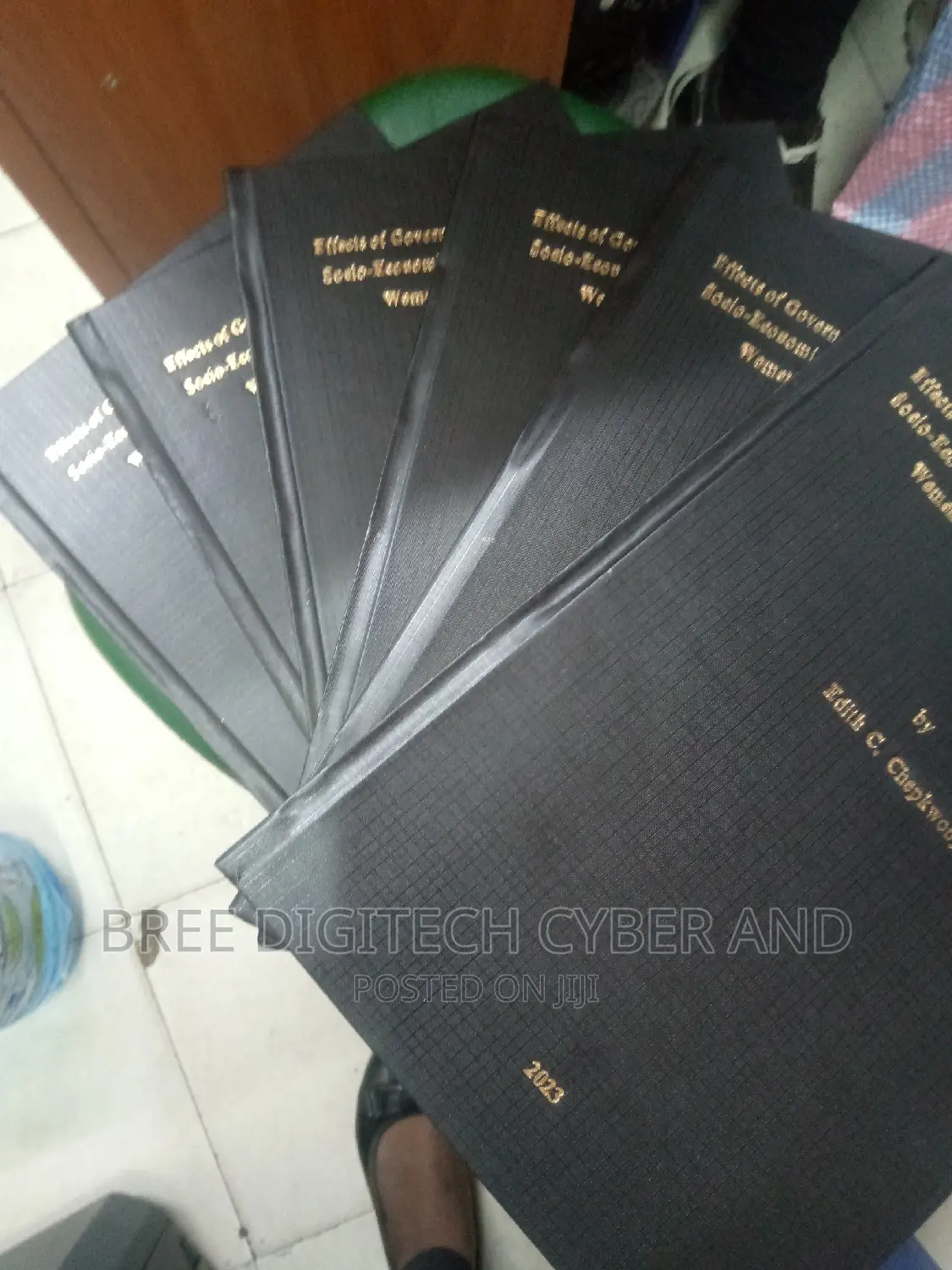 Project and Thesis Binding