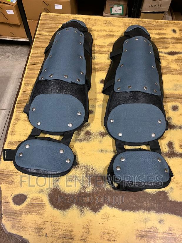 Baseball Leg Guard Senior - main view