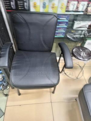 Locally Styling Seat - thumbnail 2