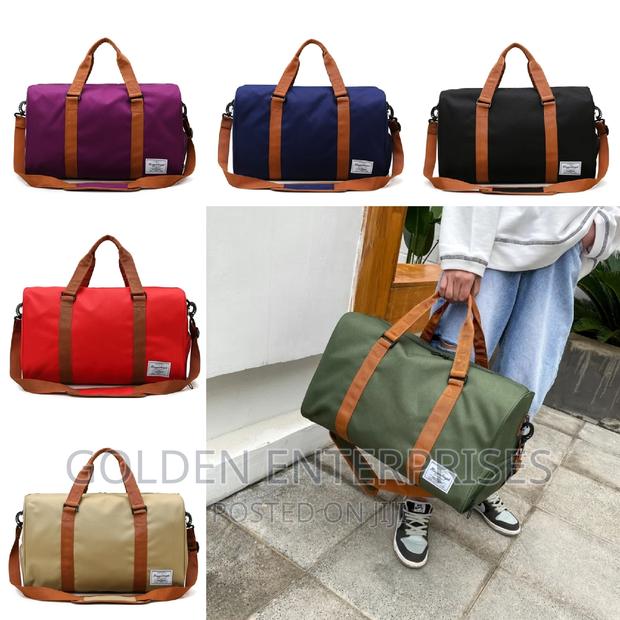 Canvas Large Gym / Travelling Bag With Shoe Compartment - thumbnail 2