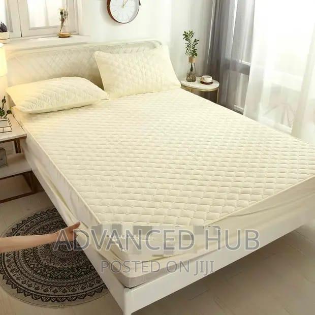 Quilted Waterproof Mattress Protector - thumbnail 3