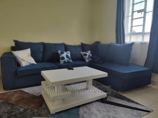 Executive One Bedroom Airbnb in KIMBO