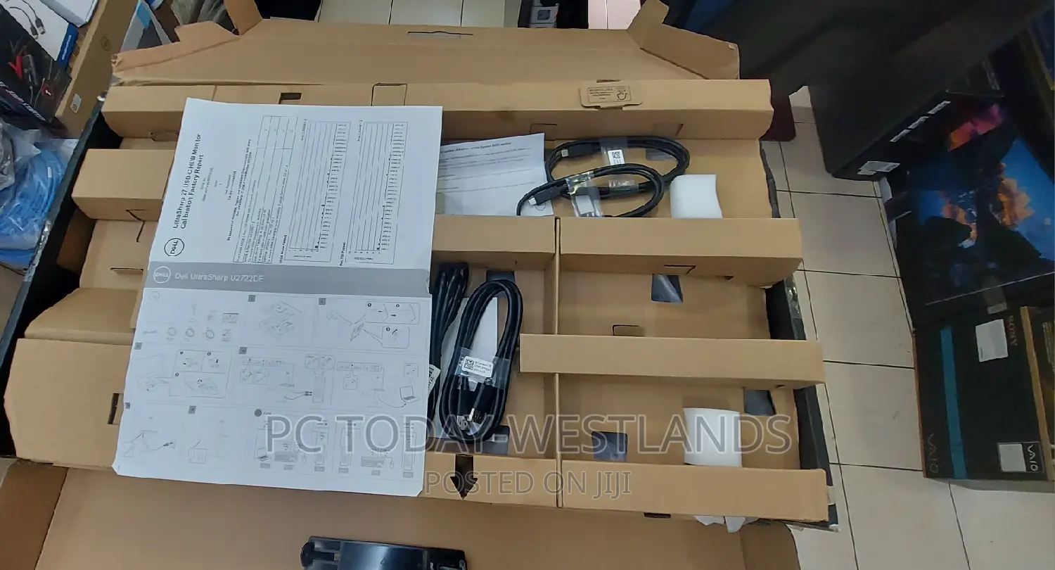Dell U2722DE 27" 16:9 IPS Monitor Usb C Hub