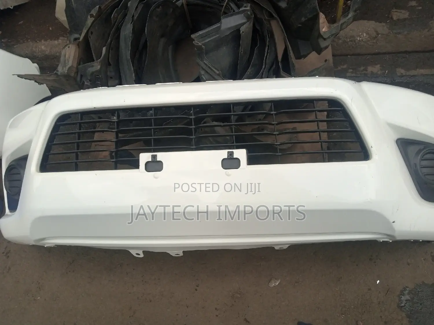 Hillux Vigo Levol Front Bumper