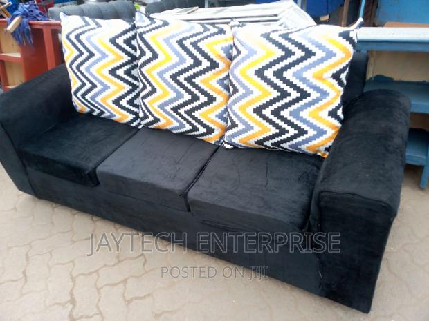 New 3 Seater Sofa - thumbnail 2