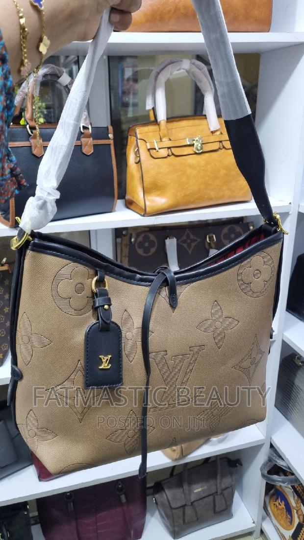 High Quality Handbag LV - thumbnail 2