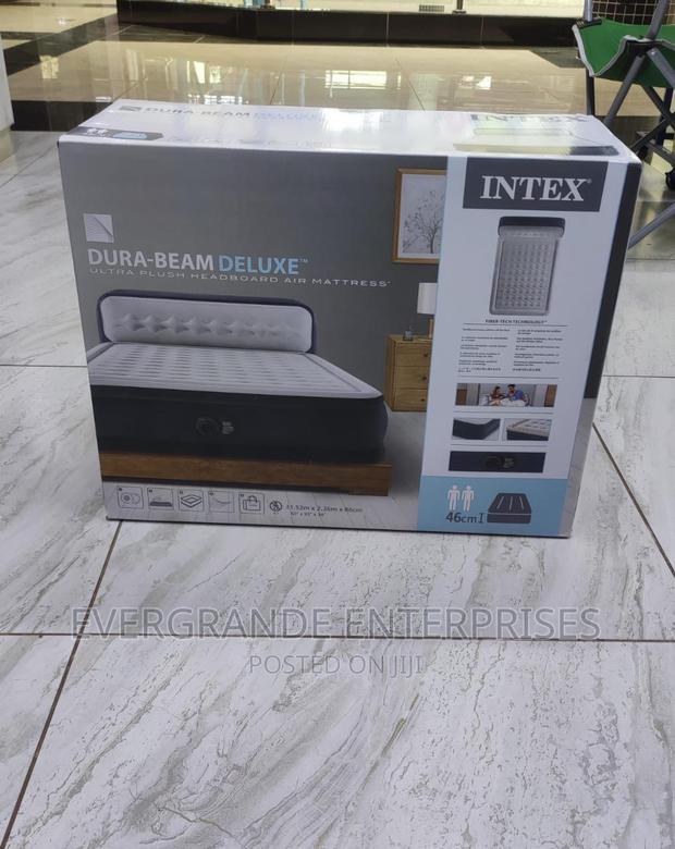 Intex Dura Beam Airbed With Inbuilt Electric Pump
