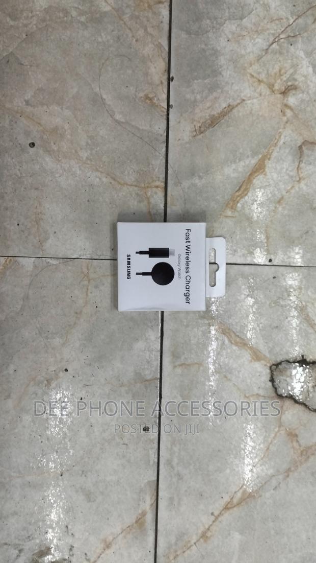 Samsung Type C Super Fast Wireless Smart Watch Charger - thumbnail 3