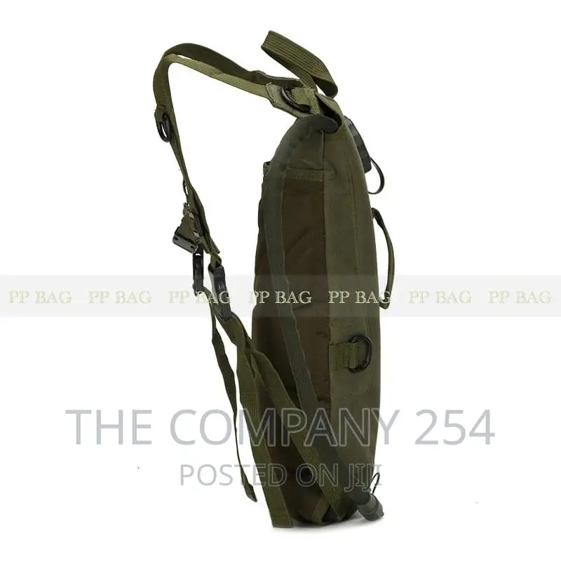 Water-Proof Nylon Water Bag With 2.5L Climbing Water Bags