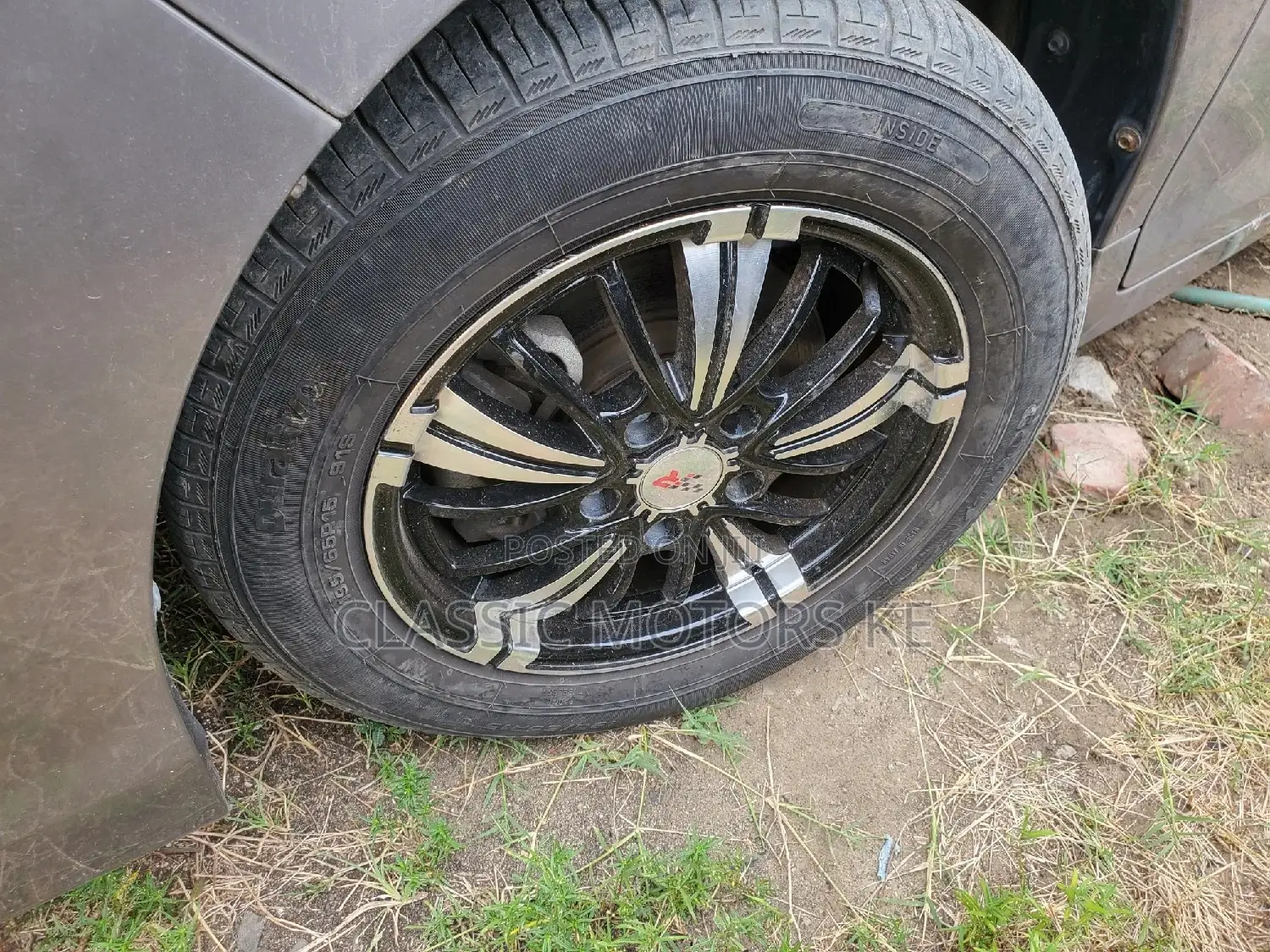 Toyota Voxy 2018 Gold
