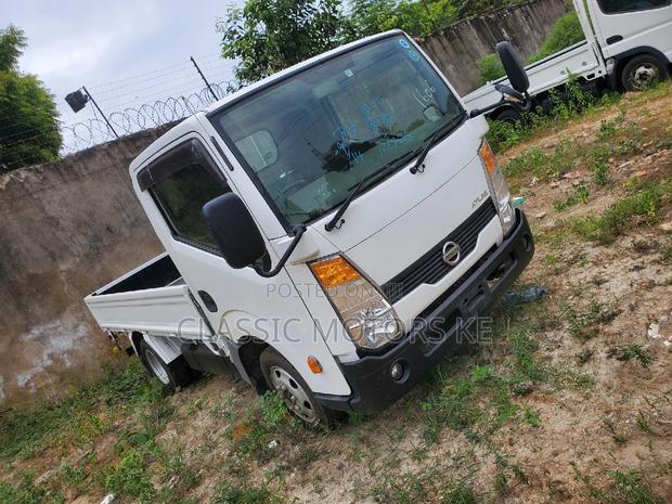 Nissan Atlas, Manual Diesel,