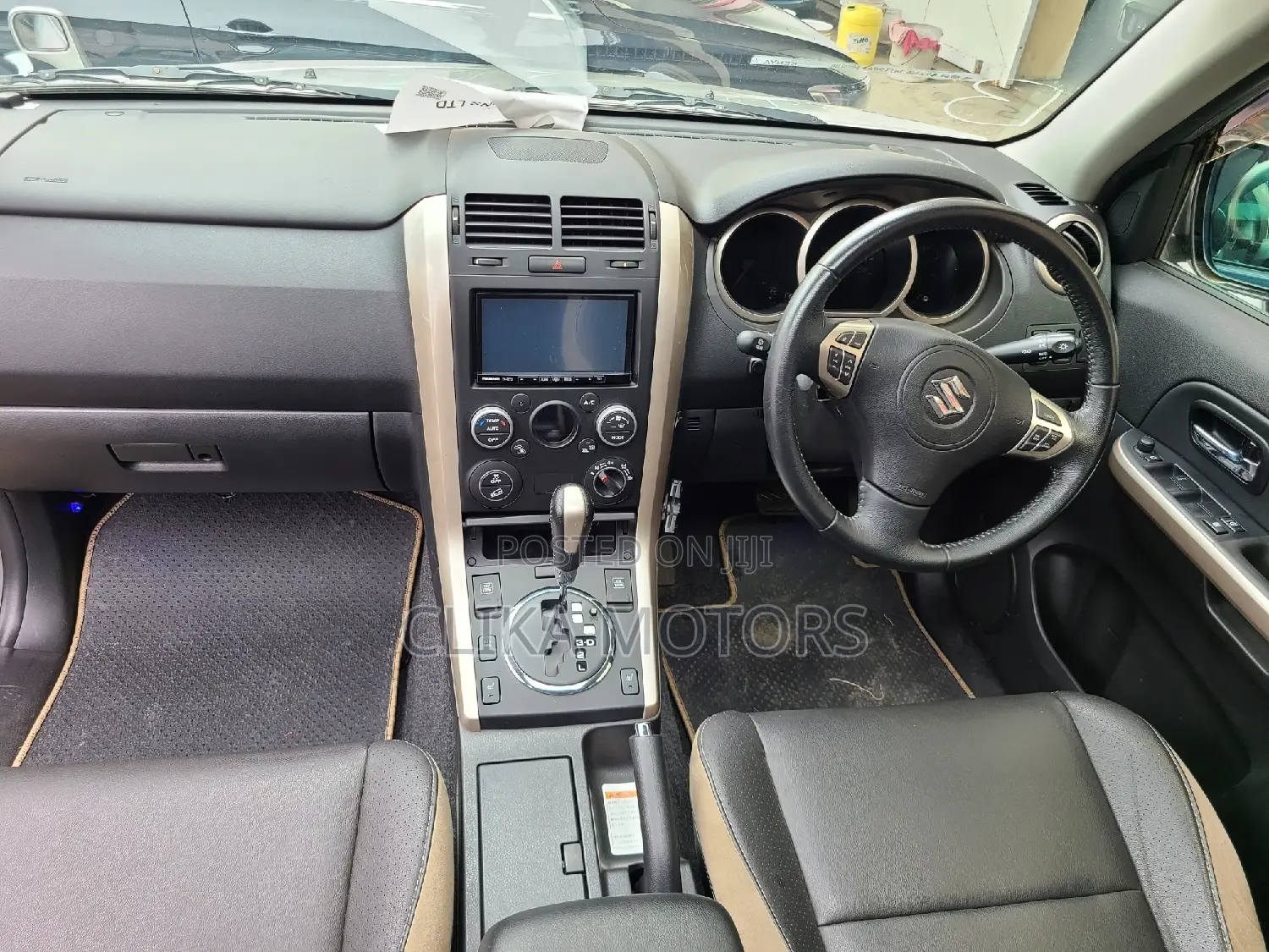 Suzuki Escudo 2017 Silver