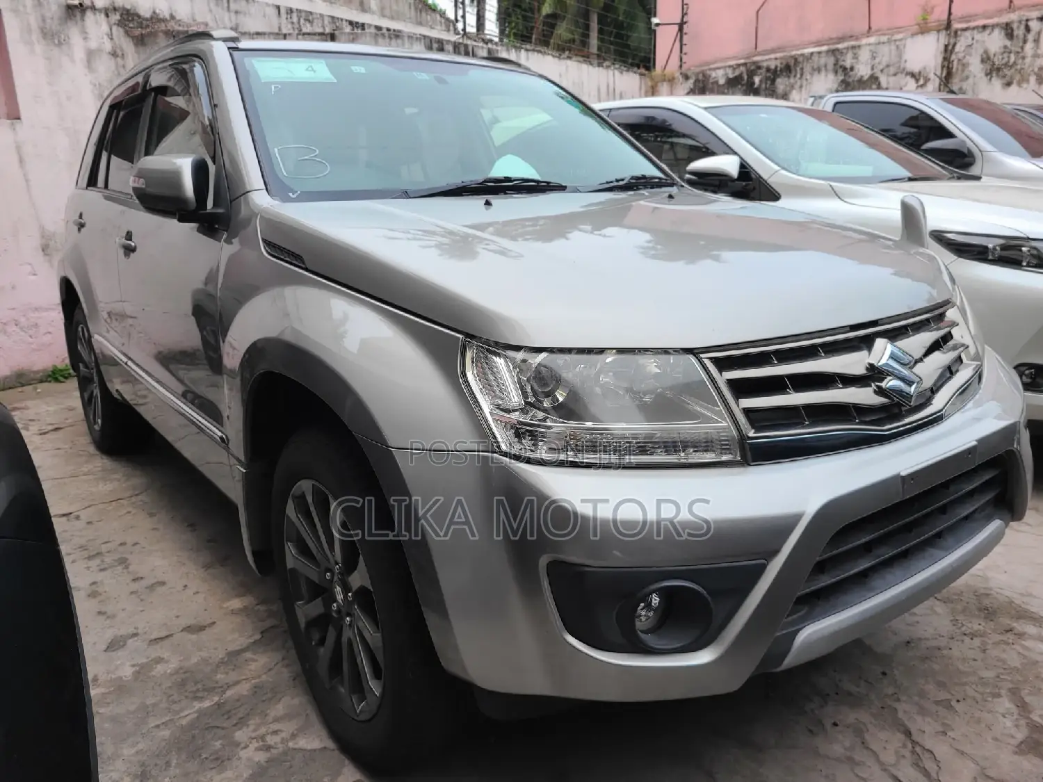 Suzuki Escudo 2017 Silver