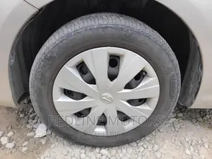 Toyota Axio 1.5 G 2WD 2016 Gold