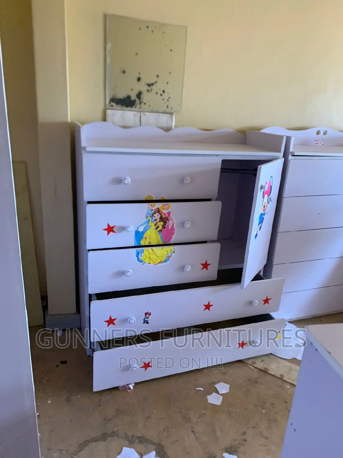 Chest of Drawers Chest of Drawers Chest of Drawers