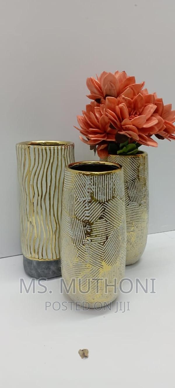 Ceramic Vase Golden Stripes* - main view