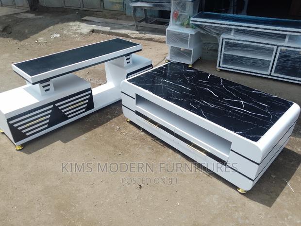 Tv Stand With Lights and a Coffee Table White Marble Top