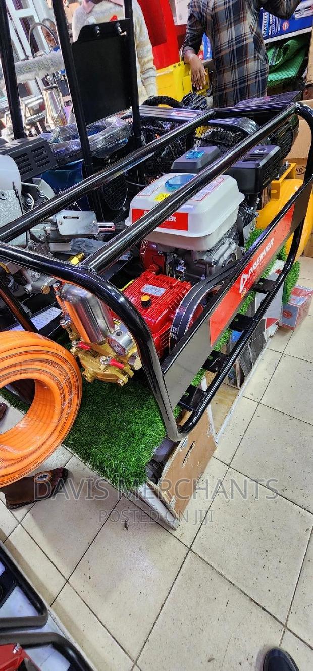 Engine Knapsack Sprayer Machine - thumbnail 2