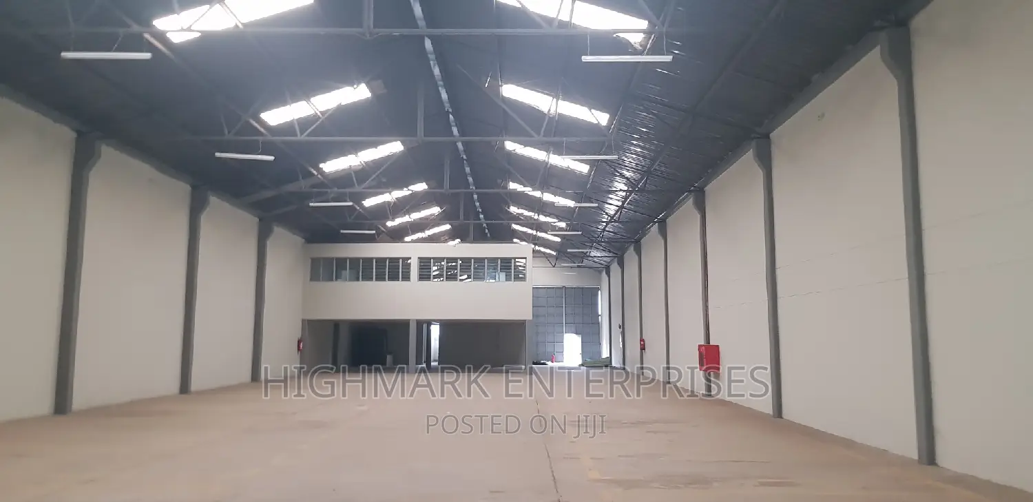 9000 Sq Feet to Let