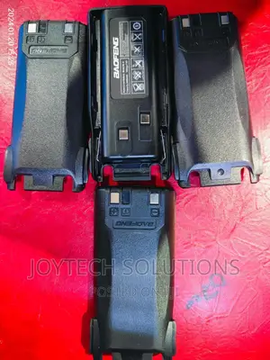 Uv 82 Battteries
