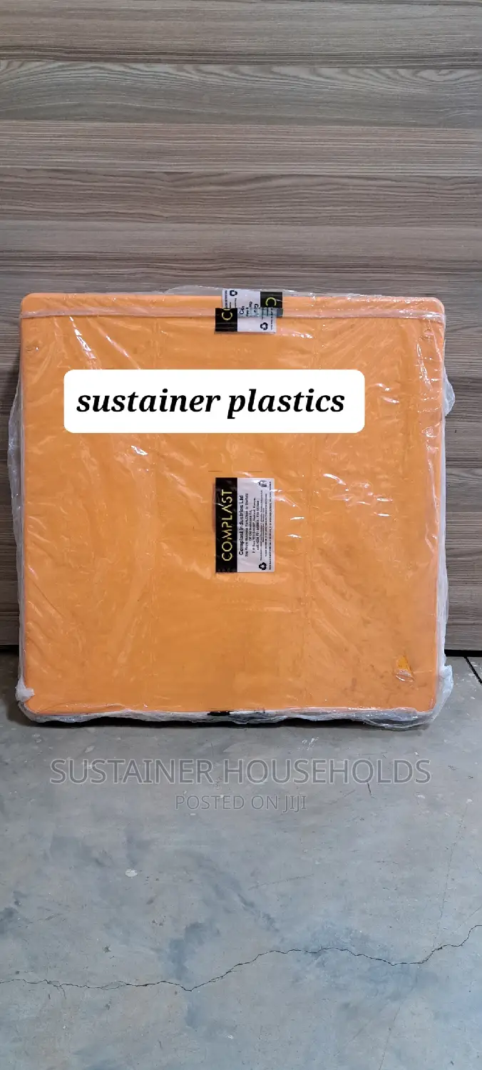 Sustainer Plastic Table With Metal Legs