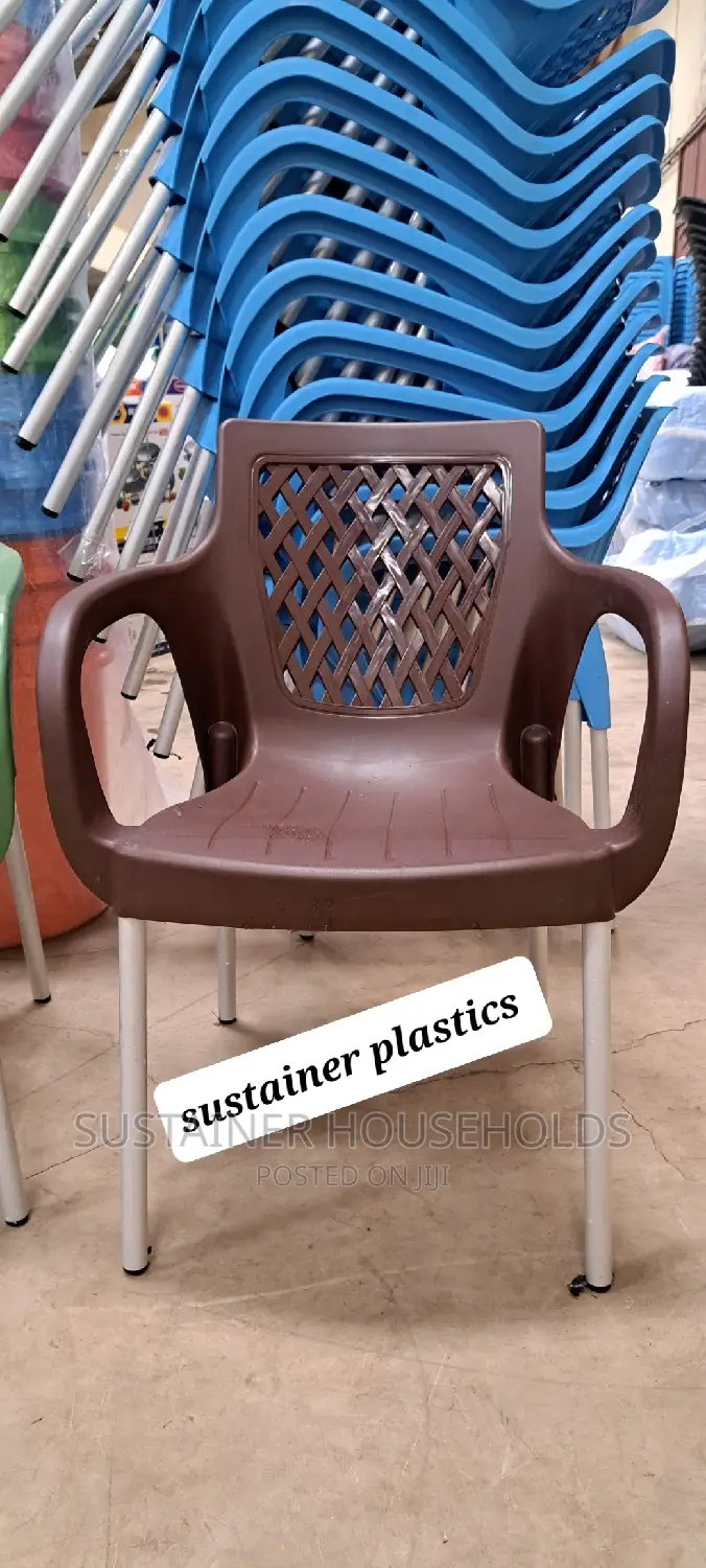 Brown Plastic Chairs With Metal Tubing Legs