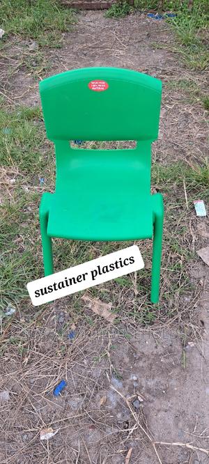 Green Kids Plastic Chairs - thumbnail 2