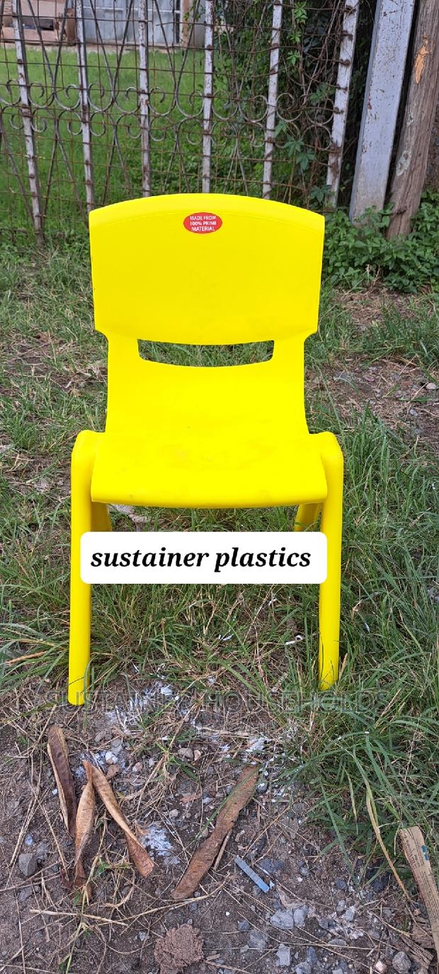 Yellow Kids Plastic Chairs - thumbnail 4