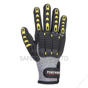 Impact-reducing Gloves Cut-resistant Gloves - thumbnail 2