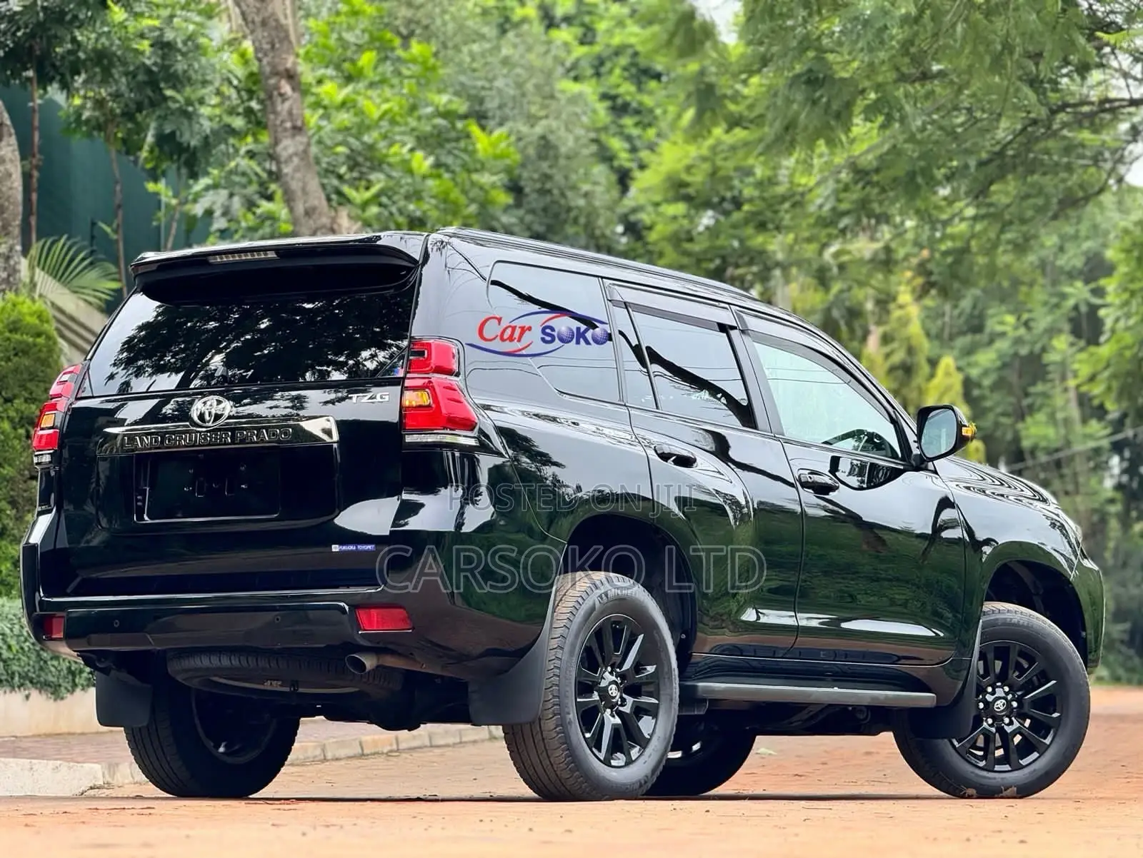 Toyota Land Cruiser Prado 2.8 2020 Matt Black