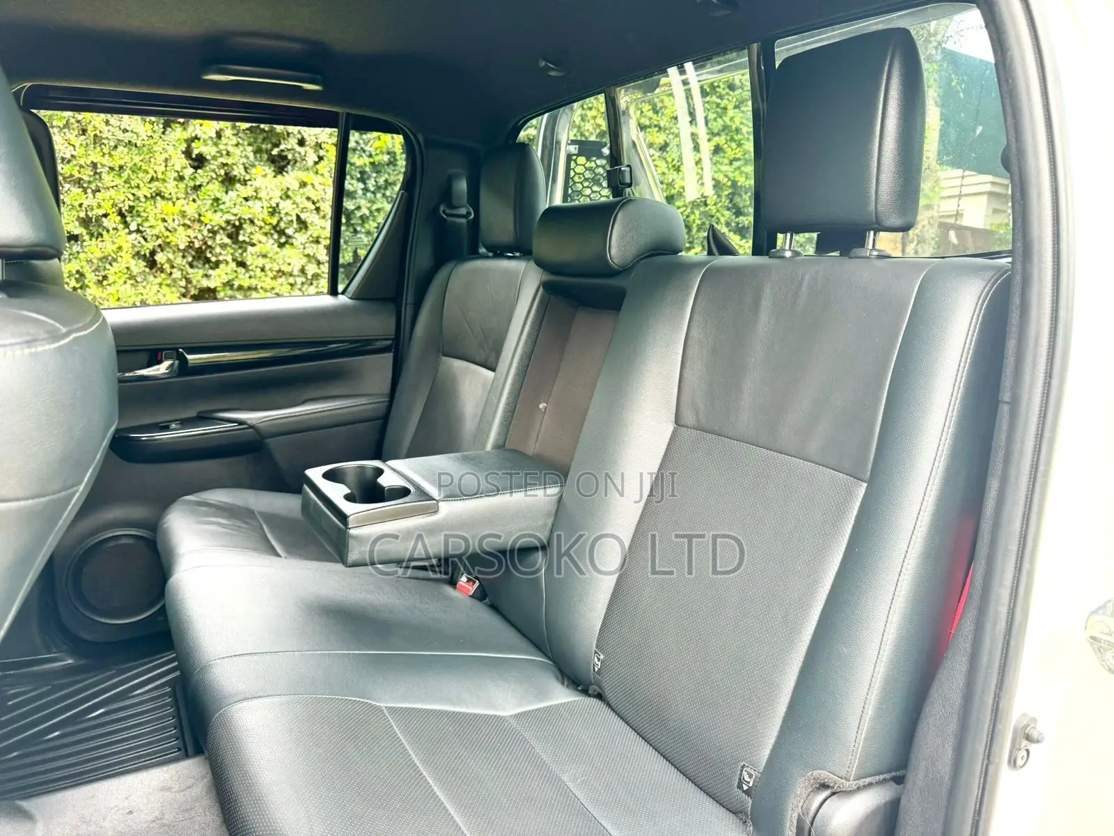 Toyota Hilux 2.8 Diesel 2020 White