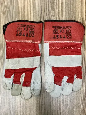 Premium Quality Gloves For Welding