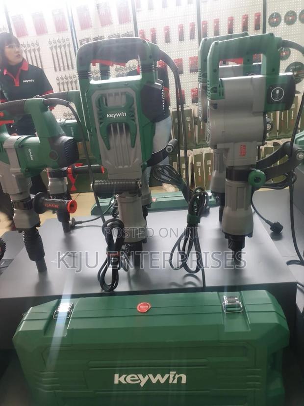 Demolester Hammer Keywin Machine