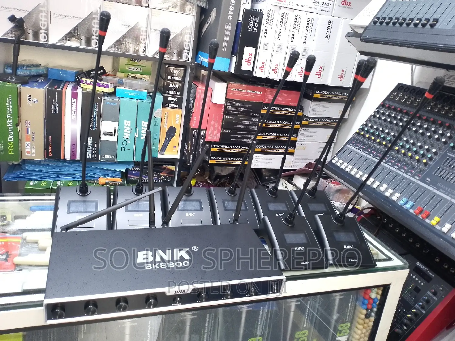 BNK BK 8800 8in1 Analog Conference Microphone