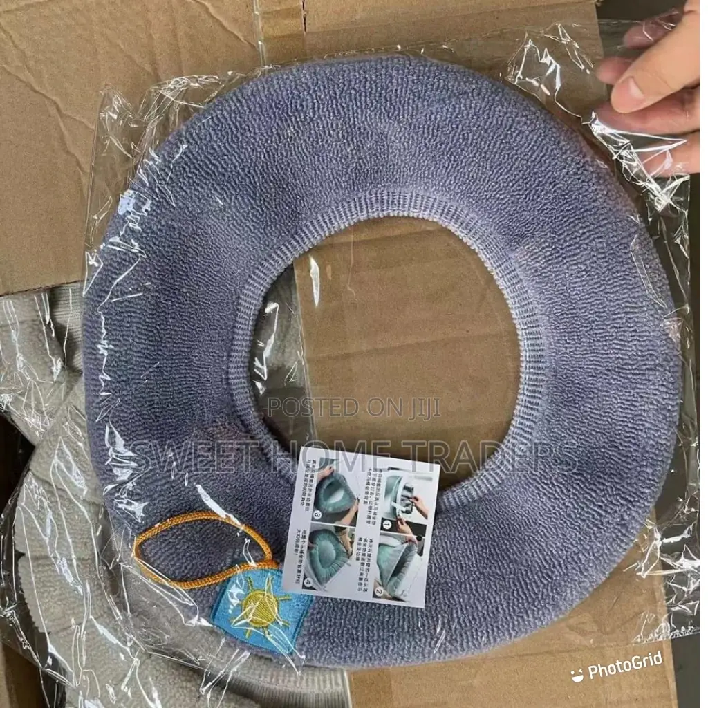Bathroom Decoration Warm Toilet Washable Seat Cover