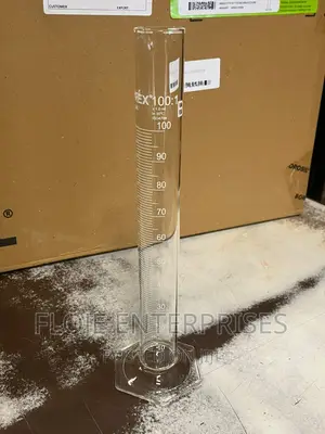 Measuring Cylinder 100ml Pyrex