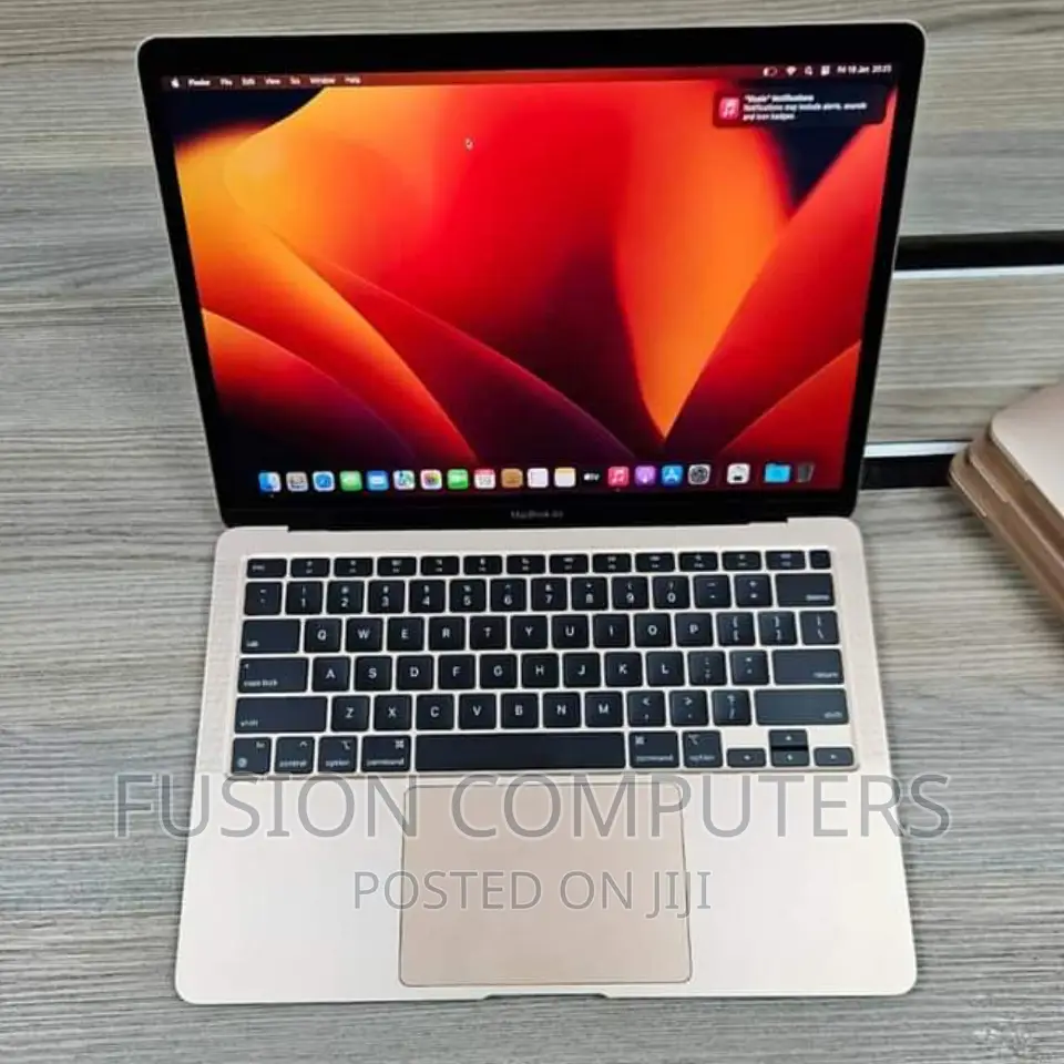 New Laptop Apple MacBook Air 2020 M1 8GB Apple M1 SSD 256GB