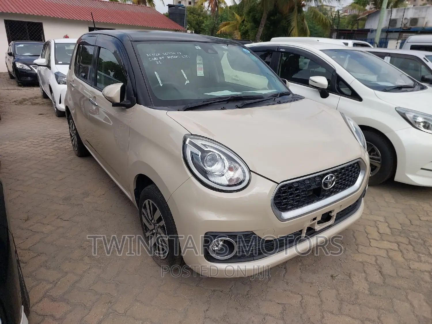 Toyota Passo 1.0 FWD 2017 Beige