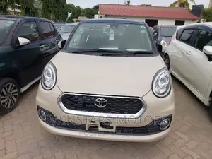Toyota Passo 1.0 FWD 2017 Beige