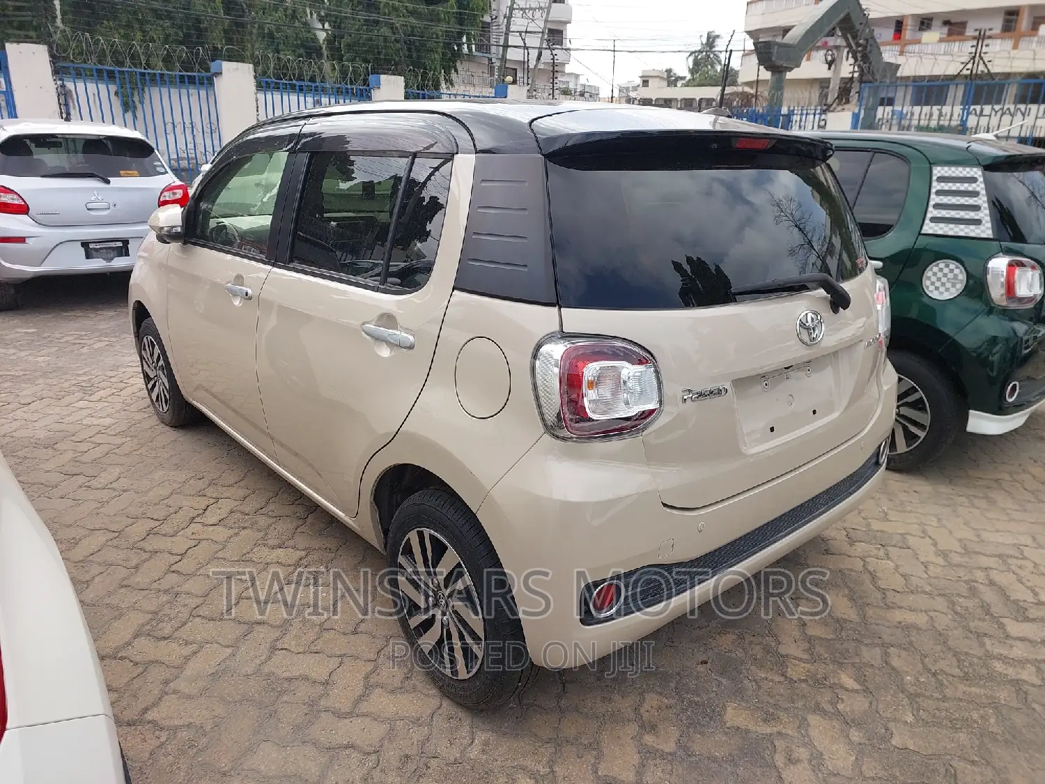 Toyota Passo 1.0 FWD 2017 Beige