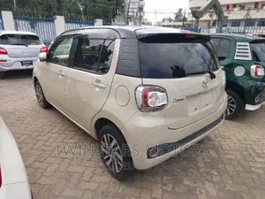 Toyota Passo 1.0 FWD 2017 Beige