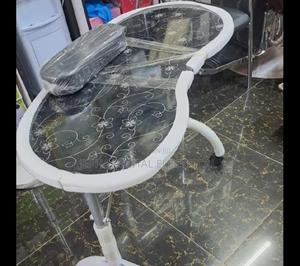 Portable Manicure Table - main view