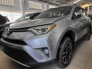 Toyota RAV4 2017 Silver